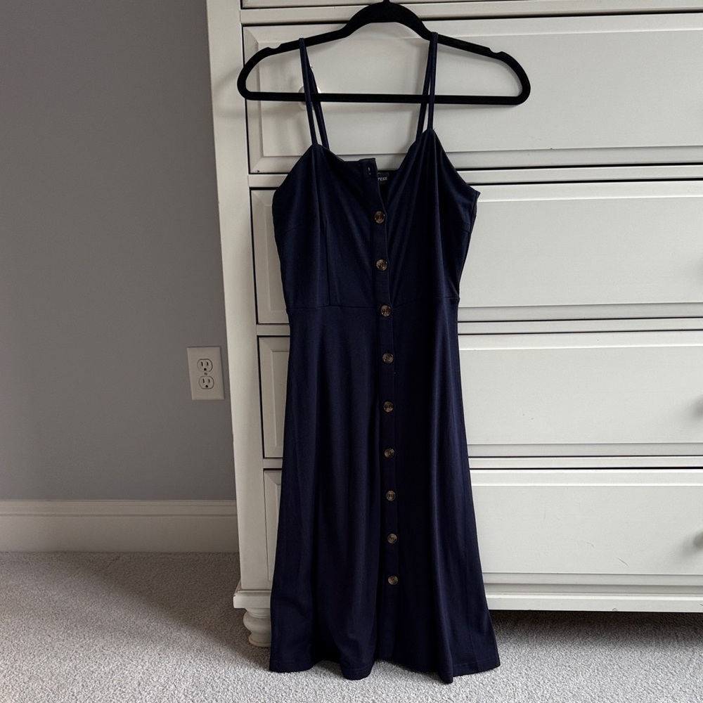 Chic Navy Button-Front Midi Dress